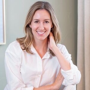 Meet your Posher, Elizabeth